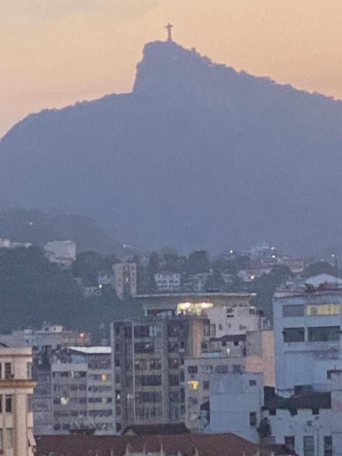 Centro Historico: Vista Praca Igreja E Cristo Novo Lejlighed Rio de Janeiro Eksteriør billede